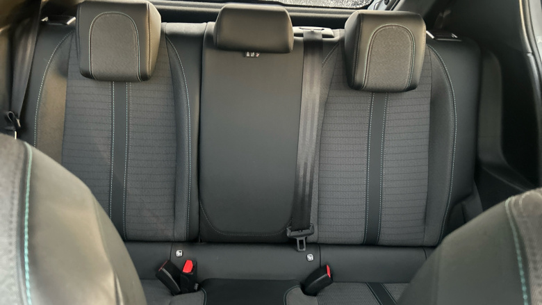 Peugeot 208 1.2 PureTech 100 Allure Premium 5dr Petrol Hatchback